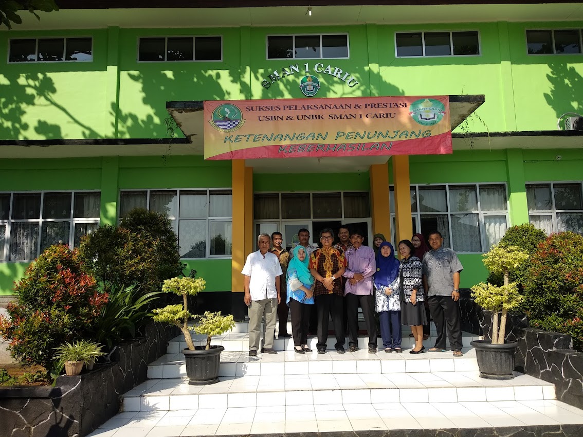 SMAN  1 Cariu
