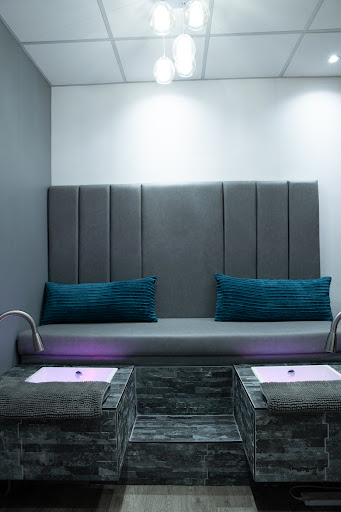 Karan Francis Health & Beauty Clinic Moira - Skincare | Eyebrows | Nails | Lashes | Dermalogica