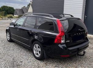 Photo n°1 de RJ Import Auto à Grandchamp-des-Fontaines (Courtier automobile)