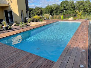 Photo n°18 de Désiles Paysage à Amanlis (Société de construction de piscine)