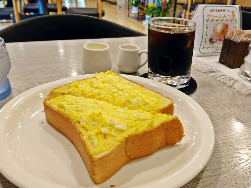 喫茶るうぷ メイプルホール店