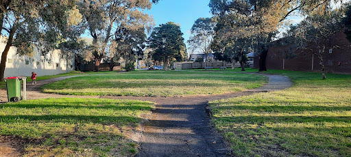 Holloway Drive Reserve