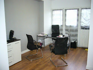 Photo n°1 de MIZ DOMICILIATION ENTREPRISE à Claix (Centre d'affaires)