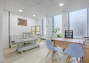 Photo n°1 de CENTRE MÉDICAL – CLINIQUE AMBROISE PARÉ – LA DÉFENSE à Puteaux (Centre médical)