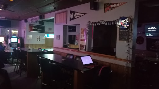 Pat & Wally's - Thumbnail