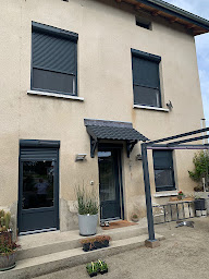 Photo n°12 de Profession Menuisier Feurs | Installateur de fenêtres et menuiseries à Feurs (Magasin de fenêtres en PVC)