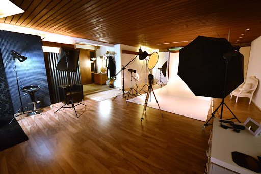 Prettiness Mietfotostudio - Fotostudio - der-beste-kalender.de - Thumbnail