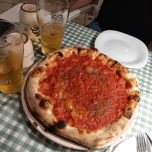 Petit Bistrot & Pizzeria CODICE A BARRE Ostuni Gallery - Italy