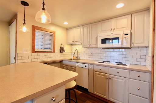 Jamie Kelly, Resort Property Realty, Inc. - Thumbnail