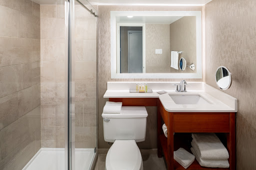 DoubleTree by Hilton Ann Arbor North - Thumbnail