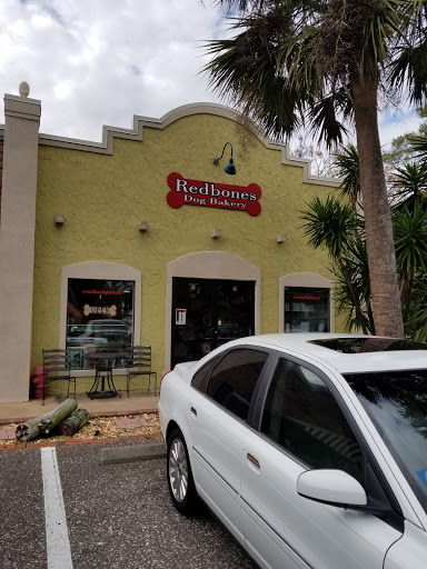 Redbones Dog Bakery & Boutique