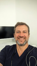 Photo n°7 de Docteur Stéphane GUILHEM à Balaruc-les-Bains (Cabinet d'implants dentaires)