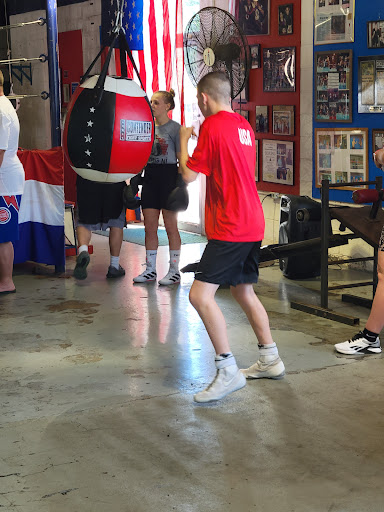 Dynamic Boxing Club - Thumbnail