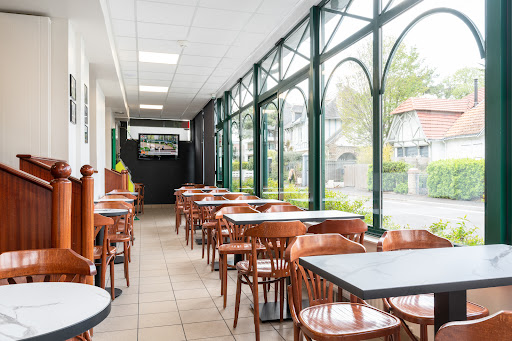 le 106 Hôtel Café des Sports Gallery - France