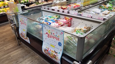 H Mart Williston Park