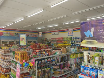 Photos of Indomaret Pettarani Kota Mamuju