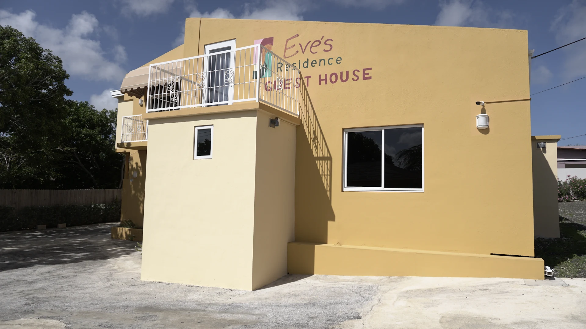 Eve's Residence