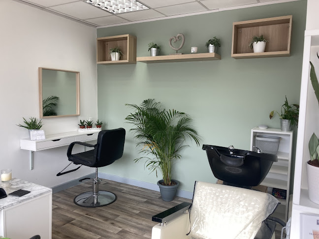 Reviews of Peaches Beauty Salon in Birmingham - Beauty salon