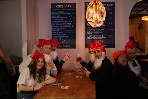 Photo n°73 de MOS PUB Bellecour - Bar à bières, Cocktails & Brasserie à Lyon (Bar à vin)