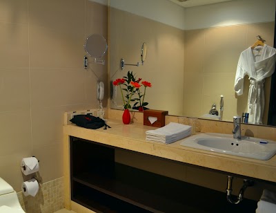 Photos of Madisson Inn Hotel & Luxury Suites