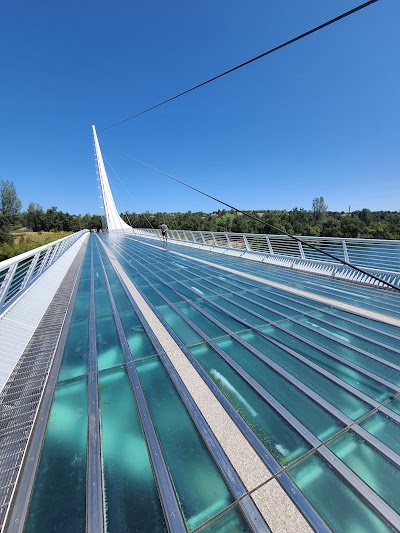 Sundial Bridge