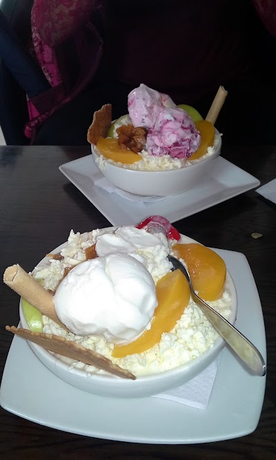 Photos of Caf&eacute; Superior