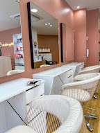 Camille Albane - Coiffeur Paris La Tour La Pompe à Paris