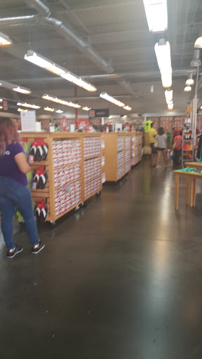 New Balance Factory Store San Diego - Thumbnail