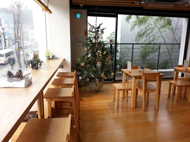 Innisfree Jeju House Green Cafe