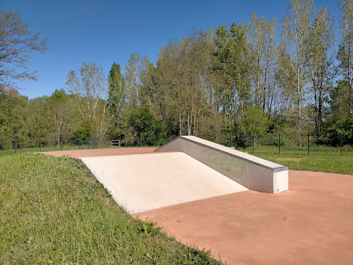 Skatepark d'Auberives sur Vareze by E2S Company - Thumbnail