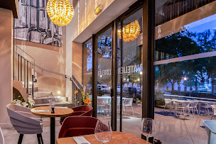 Photo n°32 de POVO - Bistrot Restaurant à Nîmes (Bar à tapas)