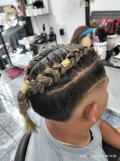 Barberia y Estética YuYú