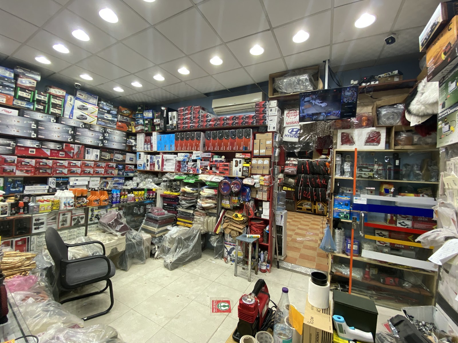 الفرسان لزينه وتنجيد السيارات رفحاء - صورة 3