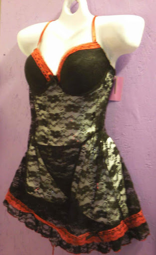 Pretty Under~Neath - Visual