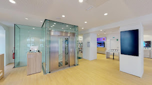 Photo n°28 de Boutique SFR Marseille Canebière à Marseille (Opérateur téléphonique)