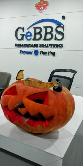 Af1qippxlerwtyqkfril7bwamlpcjtu9ymlxx69d3taf=s677 K No