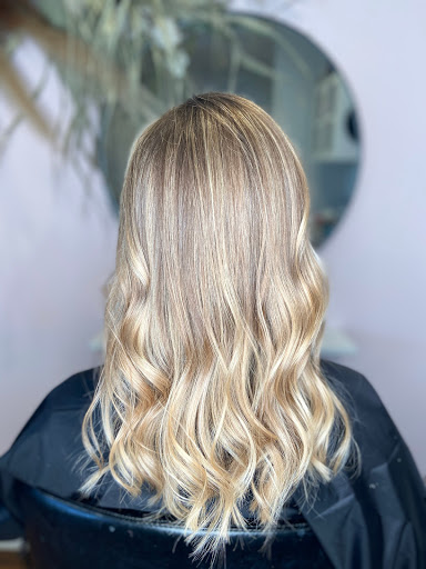 The hair retreat ballan - Thumbnail