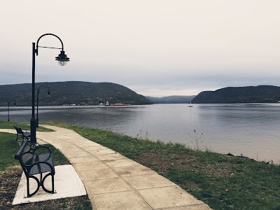 Photos of Holiday Inn Express & Suites Peekskill-Lower Hudson Valley
