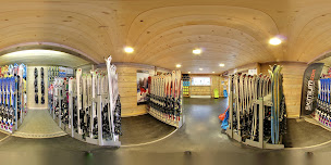 Photo n°16 de Skimium - LES 4 VENTS Métabief - Village à Métabief (Magasin de vêtements de sport)