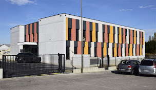 Photo n°2 de Dr GAUPILLAT Cyprien - Chirurgien dentiste à Fontaine-lès-Dijon (Cabinet dentaire)