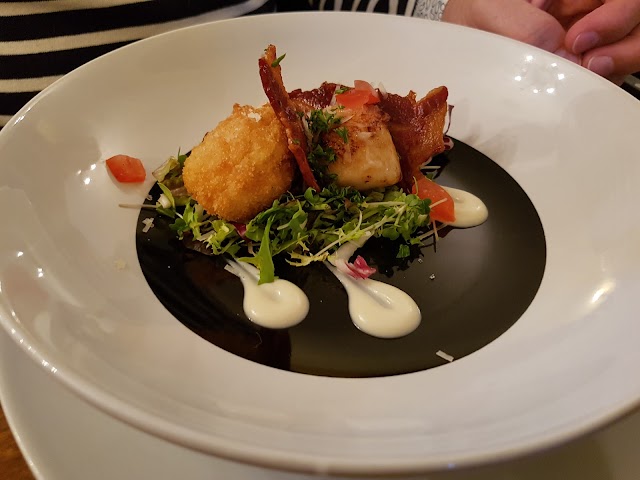 Auld Smiddy Inn