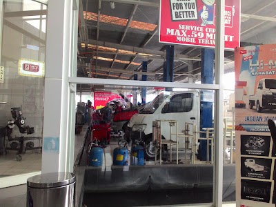 Photos of Astra International Daihatsu,PT