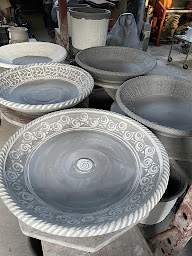 Photo n°10 de Atelier Bottani Dechaud - Poteries -La Borne - Grès usuels à Henrichemont (Fabricant de poteries)