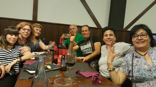 Restaurant A Dues Rodes