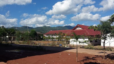 Photos of Meuangxay Complete School
