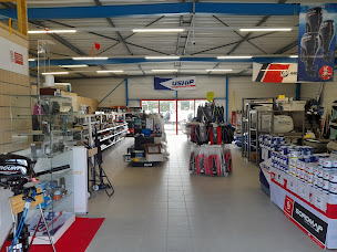 Photo n°19 de USHIP Sarzeau - Sarzeau Nautic à Sarzeau (Magasin d'équipements et accessoires nautiques)