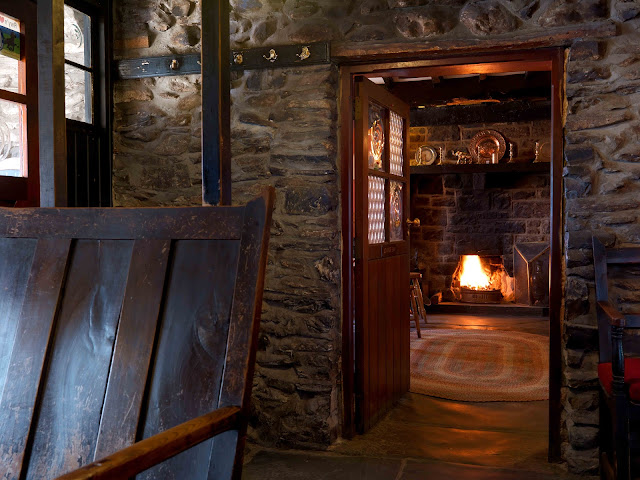 Y Talbot Tregaron by null