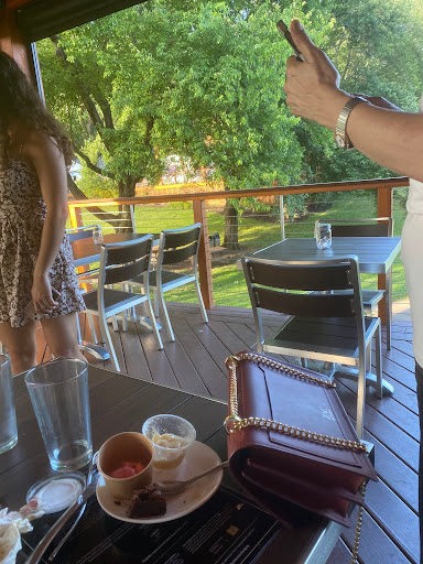 Ovations Restaurant - Thumbnail