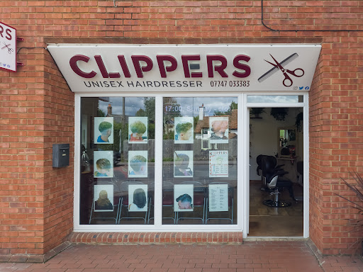 Clippers Unisex Hairdressers Cholsey Gallery - United Kingdom