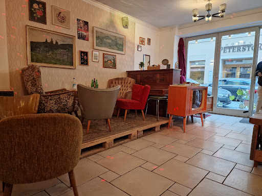 Die Couch - Visual